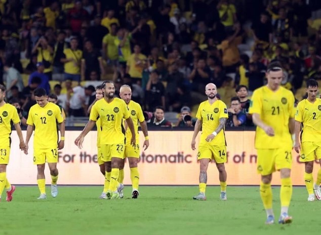 sep-malaysia-an-toi-cung-chu-tich-fifa-nhm-ma-lai-mo-duoc-xoa-an-phat